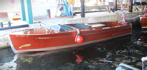 Thousand Islands Life OL BOY 1938 CHRIS CRAFT 24 SPORTSMAN