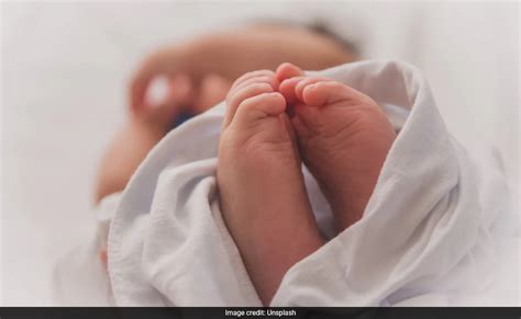 Centre Allows 6 Months Maternity Leave For Staff In Case Of Surrogacy