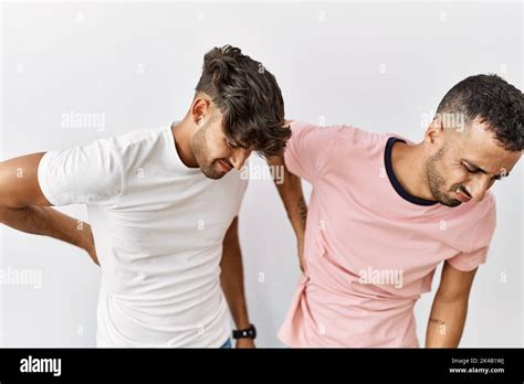 Gay massage Fotos und Bildmaterial in hoher Auflösung Alamy