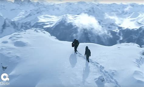 Sophie Turner Strips Completely Naked As She Films Harrowing Shower Scene Daily Mail Online