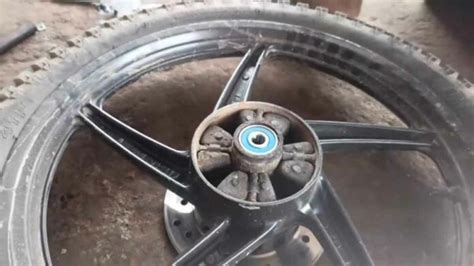 Cara Mengganti Bearing Roda Belakang Motor Yang Rusak