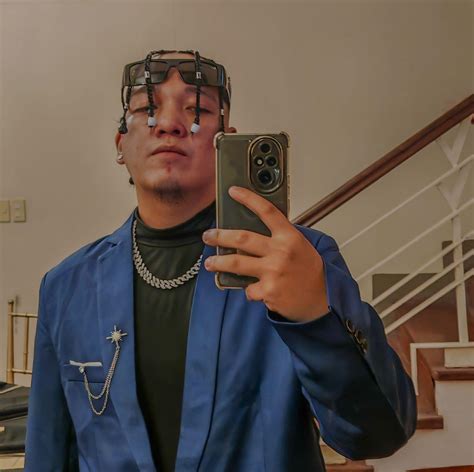 Slimeyy Asiann