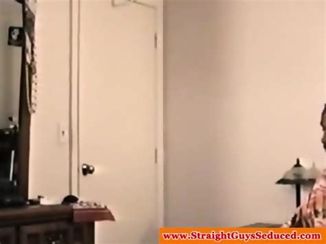 Black Straightbait Amateur Receiving A Gay Bj