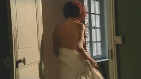 Naked Marianne Basler In Va Petite