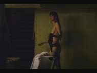 Naked Hazel Honeysuckle In House Of Cards