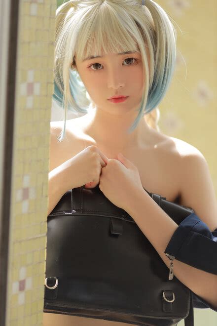 金鱼kinngyo 废弃教学楼 金鱼kinngyo 废弃教学楼 9 Porn Pic