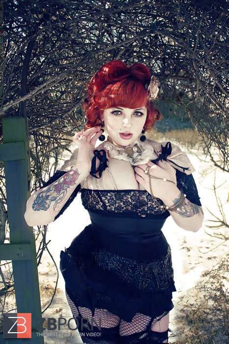 MoRe Inked Dame Hotness BD ZB Porn