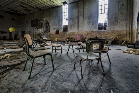 Abandoned Elementary School in La Marque, Texas