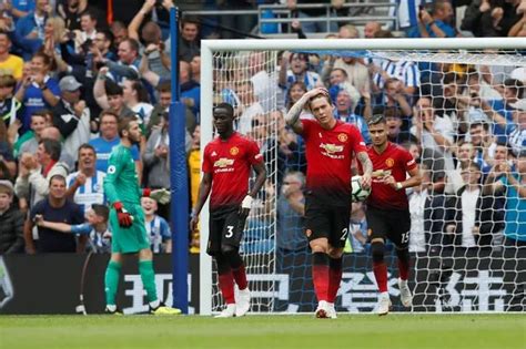 Cbb S Roxanne Pallett Strips Naked For Raunchy Sex Scene In Low Budget Horror Film Mirror Online