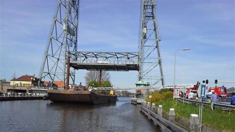 Hefbrug Waddinxveen Paar Dagen Gestremd Na Aanvaring Schip Binnenland