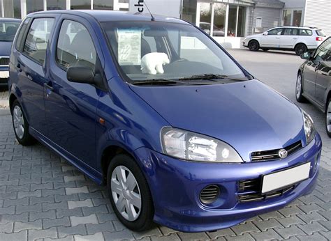 daihatsu yrv turbo details  cars