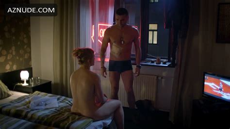 Veteran Nude Scenes Aznude