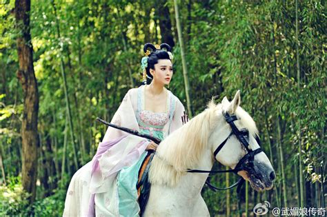 Fuck Yeah Chinese Fashion Theempressofchina Beauties Costumeporn Colors