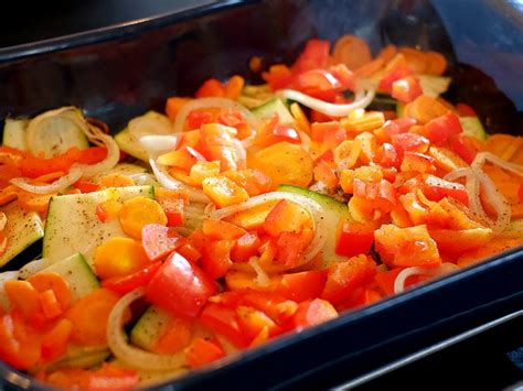 Kabeljauw En Groenteschotel Uit De Oven Met Aardappel Wedges Kookidee