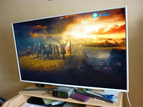 LED-телевизор Samsung UE40J5510 белый | отзывы