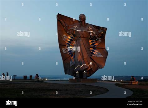 Twilight View Of Dignity Statue Aka Dignity Of Earth And Sky In I 90