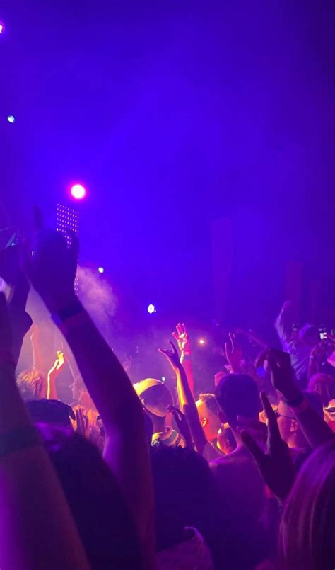Pin By Cassie Biersack On Rave Mave House Party Aesthetic Rave Party