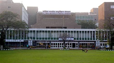 AIIMS Delhi to shut down mess, cafe in 2 hostels from Tuesday. Here’s ...