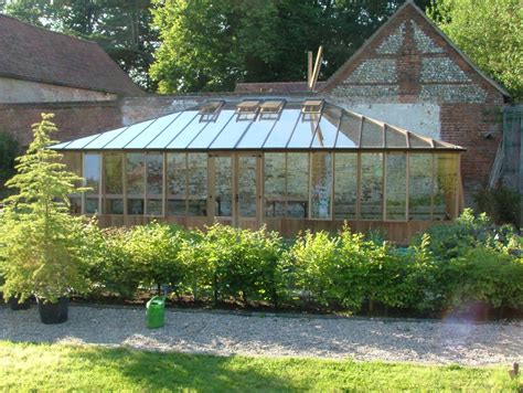 Woodpecker The Vandenburg Red Cedar Greenhouse Buiten Goed