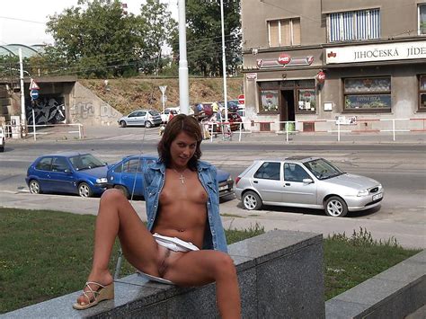GIRLS EXPOSING THEMSELVES IN PUBLIC PLACES Porn Pictures XXX Photos Sex Images 227066 PICTOA