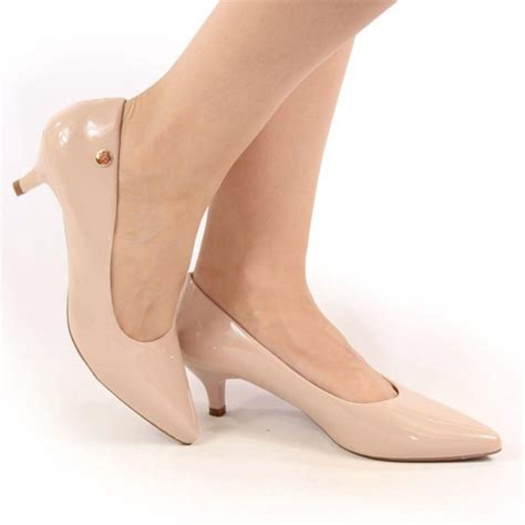 Scarpin Nude Salto Baixo Total Confort Em Promo O Na Americanas