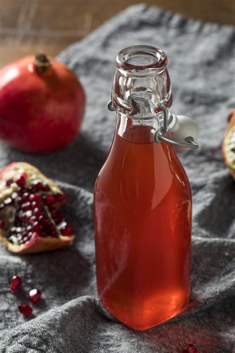 Comment Faire Du Sirop De Grenadine Maison La Recette Facile Marie