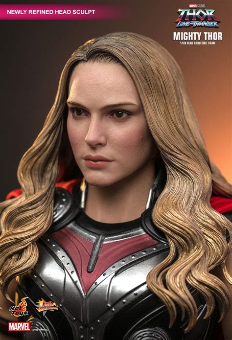 A Poderosa Thor Da Hot Toys