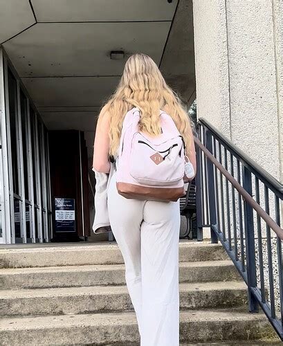 Beautiful College Blonde Ass Forum