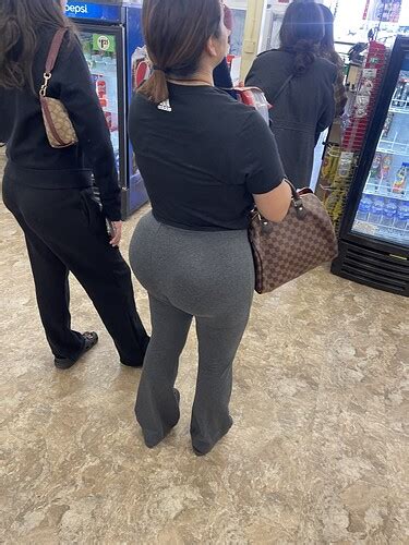 First Ever Post BBL Latina Spandex Leggings Yoga Pants Forum