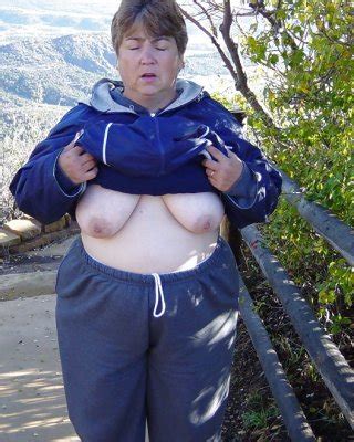 Schlaffe Titten 29 Porno Bilder Sex Fotos XXX Bilder 113308 PICTOA