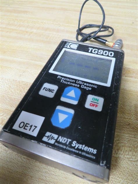 Nova Ndt Systems Model Tg900 Ultrasonic Thickness Gage W Probe Oe17