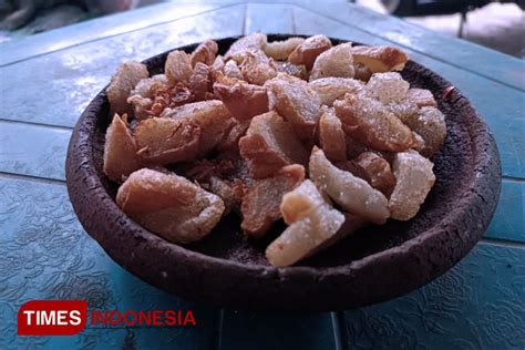 kotel   fashion fish cake  accompany   time times