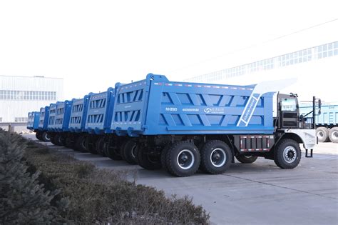 Radial Factory Price Know How Nude Packing Truck For Sale X Tipper