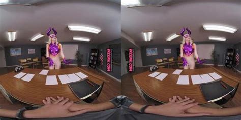 VR Conk Mount Lady Sex Cosplay From My Hero Academia With Sweet Blonde Ailee Anne VRPorn