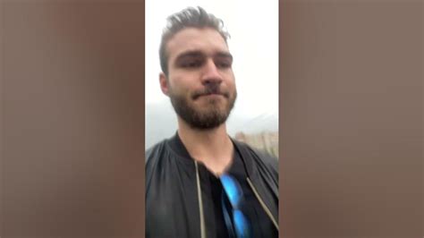 В любой ситуации будь счастлив ! - YouTube