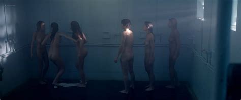 Naked Vanesa González in Hipersomnia