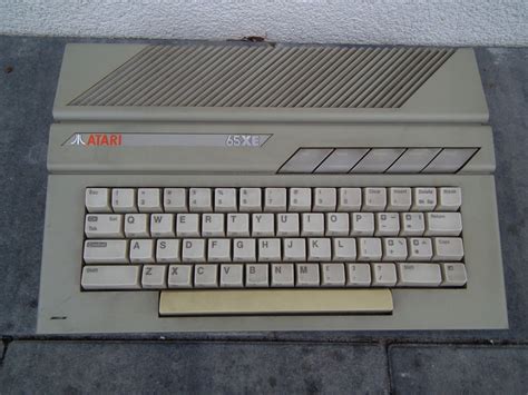 Komputer Atari 65XE 13119969090 Oficjalne Archiwum Allegro