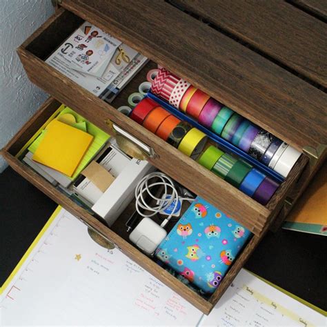 11 DIY Desk Organizer Ideas to make the most of your office space