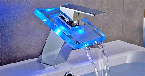 This Led Bath Faucet Shows You If The Water Is Hot Cold Or Lukewarm