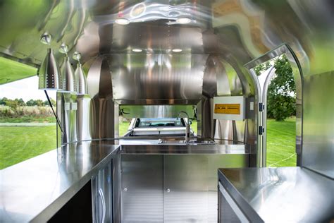 Horsebox Bar Hire Rolling Stock