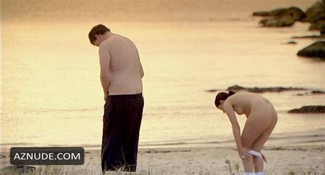 CLARE SOUTHGATE Nude AZNude