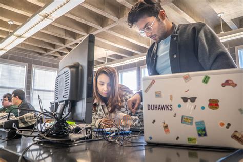 Admissions teams explain the loras college unique student success plan 2