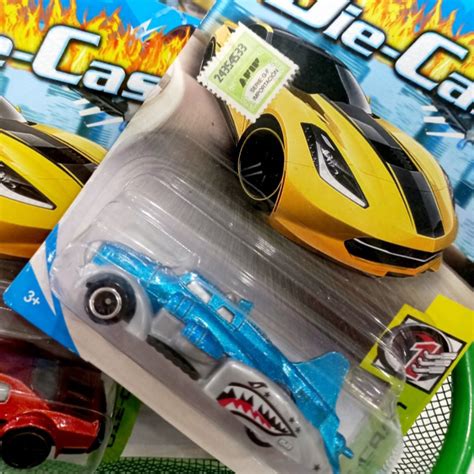 Autitos Met Lico Estilo Hot Wheels Cerezas