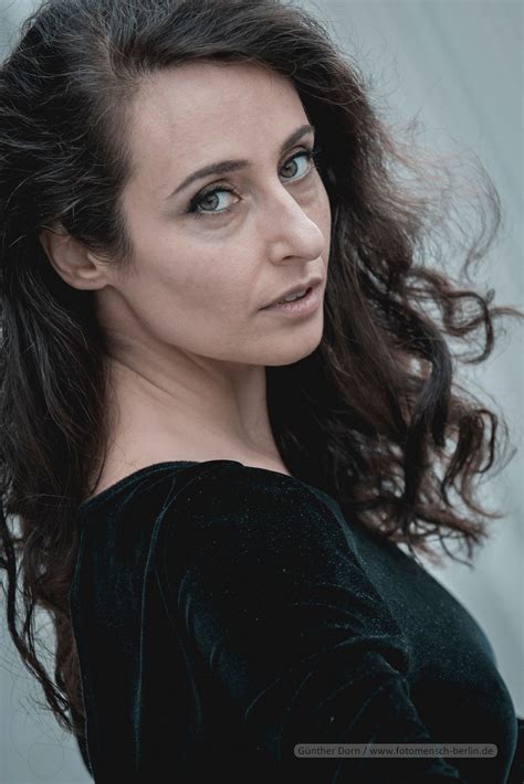 Lavinia auf der Museumsinsel - fotomensch berlin