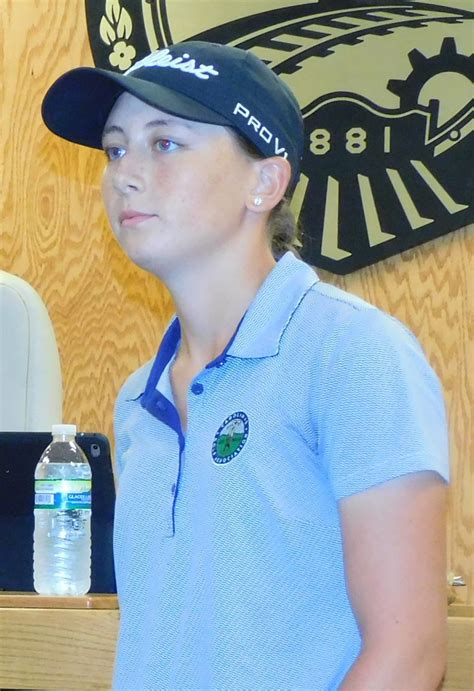 Easterns Emily Mathews Wins Golf Regional