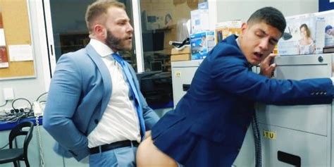 Tattooed Gay Porn Star Joel Hart Pounds Bastian Karim