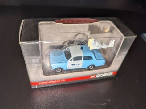 Oo Gauge Corgi Trackside Dg210003 Vauxhall Viva Police Car Diecast