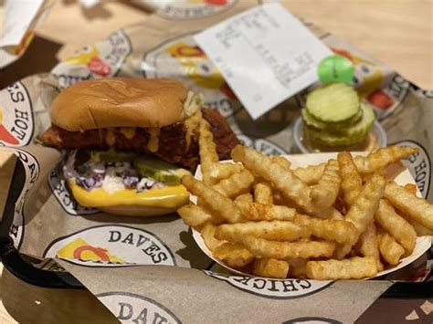 DAVES HOT CHICKEN Updated September Photos Reviews E Brokaw Rd San