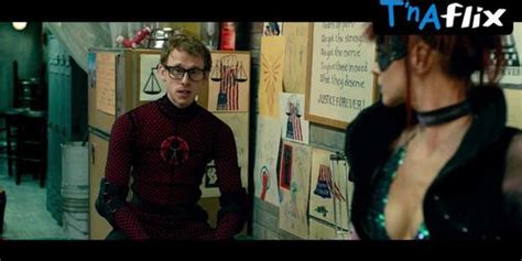 Lindy Booth Sexy Scene In Kick Ass K C Tnaflix