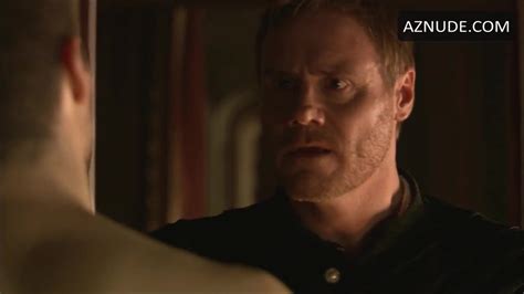 CFNM CMNM PUBLIC Hunky Superman Nude Scene ThisVid